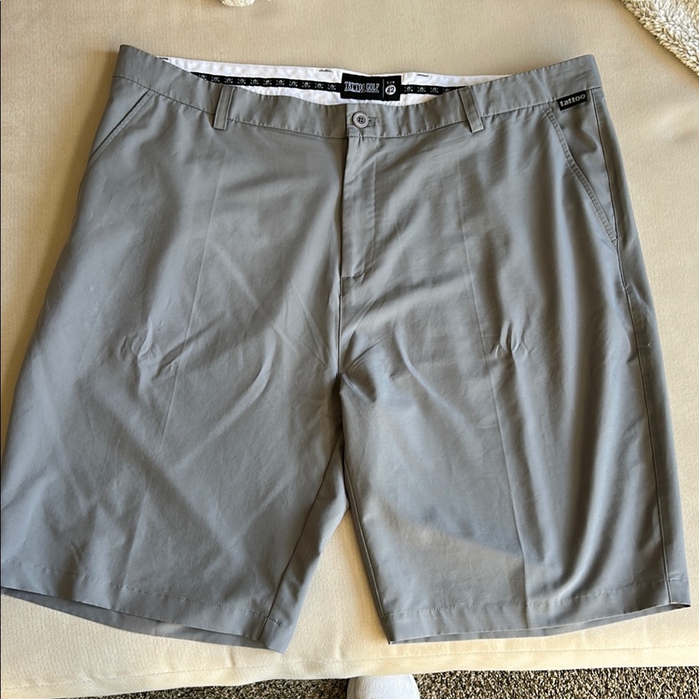 Tattoo‎ Golf Performance Men's Gray Shorts Size 42